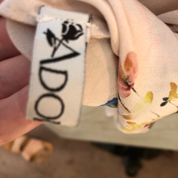 Like New floral pink cocktail dress, small - Picture 5 of 9